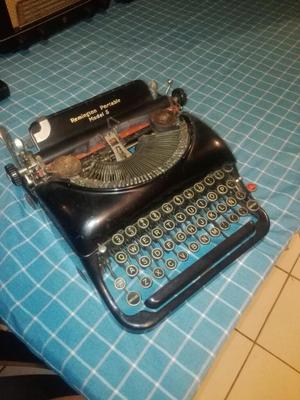 Antigua Máquina de Escribir Remington
