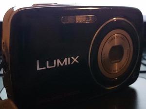 Camara Panasonic Lumix DMCS1