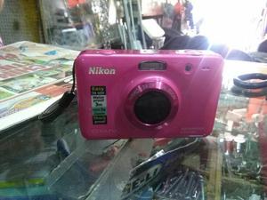 Camara Sumergible Nikon S30