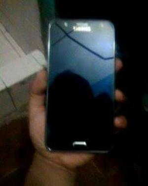 Samsung Galaxy J7 Seminuevo