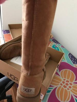 Botas Camell Ugg