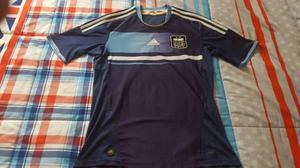REMATOOO !!! Camiseta Adidas Argentina ORIGINAL EN BUEN