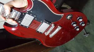 Vendo Guitarra Epiphone SGPRO 400 Cherry CH
