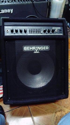 amplificador de bajo behringer nuevo