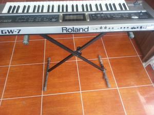Vendo Sintetizador Roland Gw7