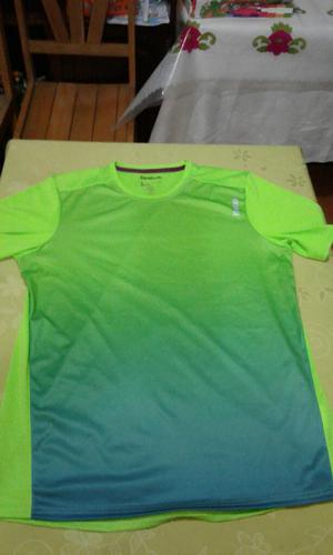 Camiseta Reebok Color Verde Talla S