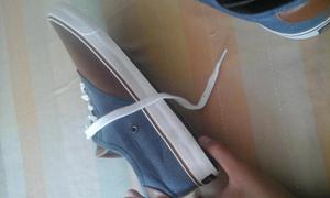 Vendo zapatillas talla 44 o 43, depende:v