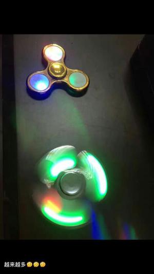 20 Soles Spinner con Luces Led X Mayor