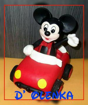 Mickey Mouse en Auto de Cerámica Al Frío