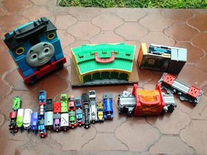 Pack Thomas and Friends trenes, pistas y estación