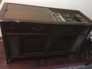 Radio consola
