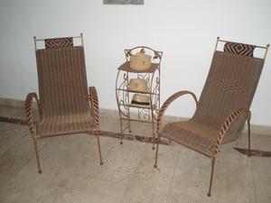 2 sillas hamacas con mesita auxiliar