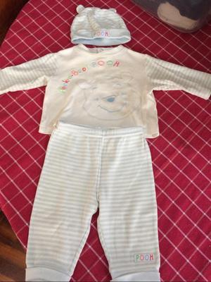 Conjunto Pooh T6-9 Meses