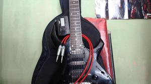 Vendo guitarra electrica ibanez afinador korg cable rojo