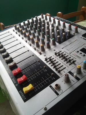 Consola Amplificada