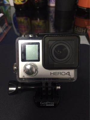 Vendo Gopro Hero4 Silver (30 Horas Uso) Full Accesorios