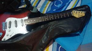 Vendo Guitarra Electrica