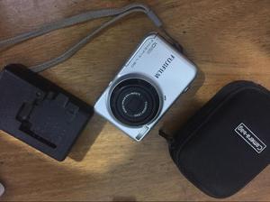 Camara Fujifilm Original con Cargador