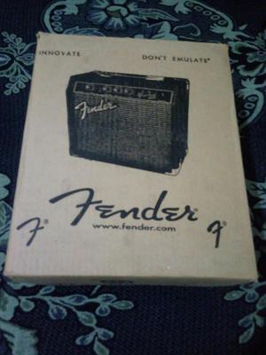 Remato Amplificador Fender en Caja