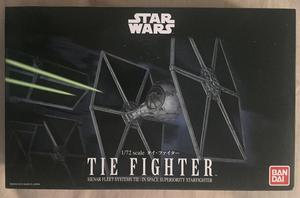 Tie Fighter (Star Wars) Bandai a Escala