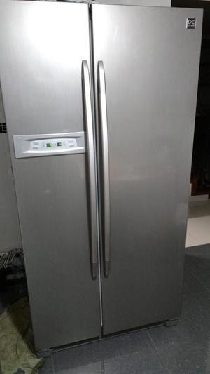 Refrigeradora Daewoo FRS u21