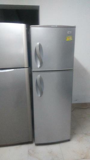 Refrigeradora Lg Semi Nueva