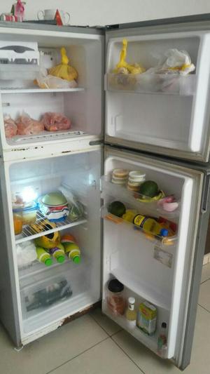 Remato Refrigeradora Sansung