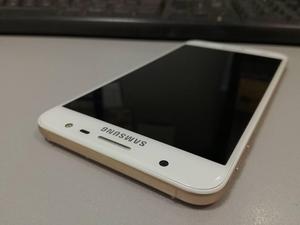 Samsung Galaxy J7 Prime