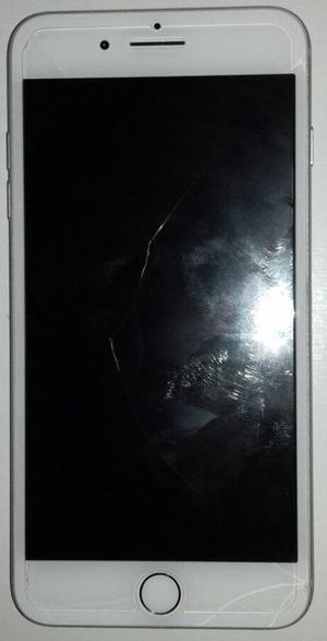 iPhone 7 Plus con Detalle