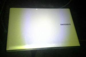 Vendo Laptop Samsung