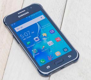 Samsung Galaxy J1 ace 8GB Claro