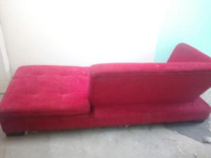 Vendo Sofa Rojo
