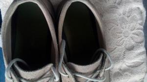 Remato Zapatos Skechers Usados a 30 Sole