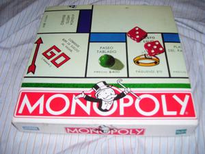 Juego de monopolio compelto en caja,original y nuevo a solo