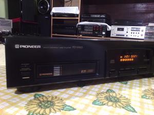 MULTI COMPACT DISC PLAYER PDM425