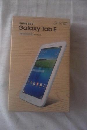 TABLET TAB E SAMSUNG NUEVA EN CAJA