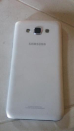Vendo Samsung E7 Averiado