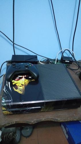 Xbox One 500 Gb + 1 Mando + Fuente De Poder +6 Juegos Dentro