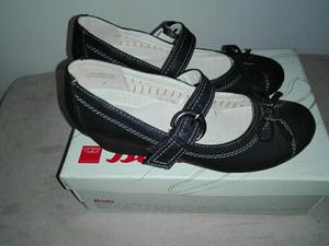 Zapatos Negros Cuero Talla 35 Nuevos