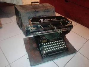 Antigua Máquina De Escribir Underwood De 