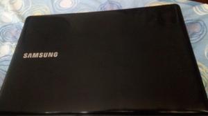Laptop Samsung 16 Buen Estado