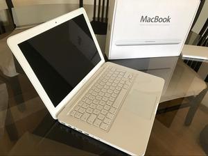 Macbook White 250 Gb