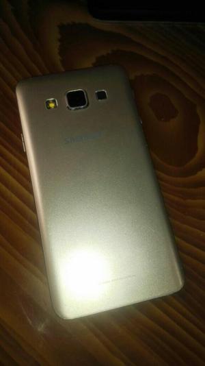 Samsung A3 Detalle