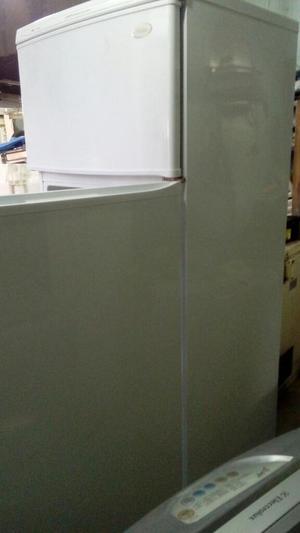 Frigider Refrigeradora para Negocio