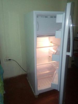 Se Vende Refrigeradora Coldex Semi Nueva