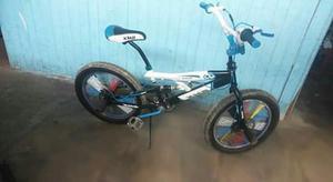 Una Bmx.. Llantas Gruesa'freno de Disco'