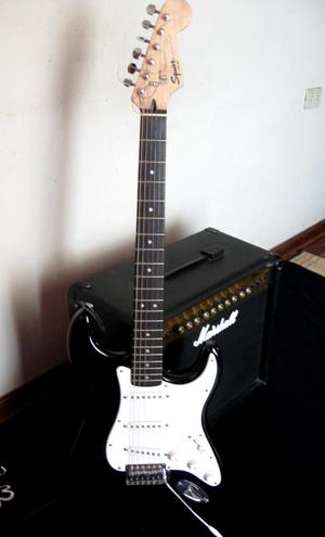Vendo Guitarra Eléctrica Fender Squier Amplificador