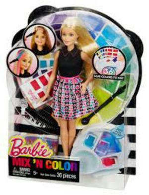 Barbie Estudio de Colores