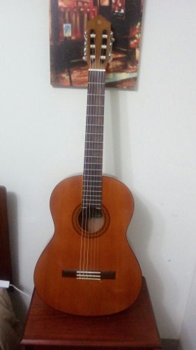 Guitarra Jamaha En Buen Estado