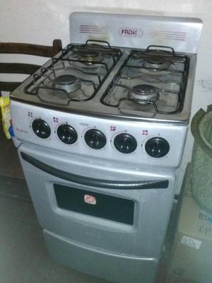 Vendo Cosina a Gas Cuatro Ornillas